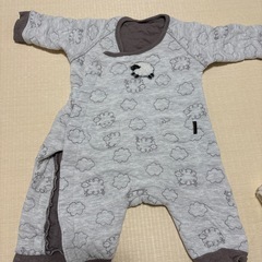 ベビー70ロンパースの画像