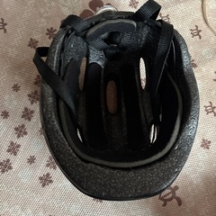 自転車、ヘルメット、48から52センチ　小学生低学年　SGマーク保証の画像