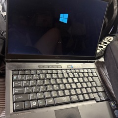 無料‼️『ジャンク』ノートパソコン2台（部品取りにでも）の画像