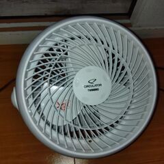 2つ目の KJ-4781W サーキュレーターの画像