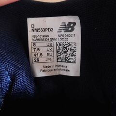 NEW BALANCE 紺色スニーカー（中古）の画像