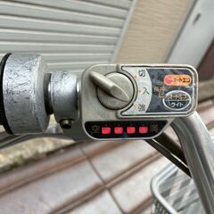 【11/29（土）限定！指定先へ送料無料でお届けします（墨田区、江東区、台東区）】BRIDGESTONE ブリヂストン アシスタ 電動アシスト自転車 26インチの画像