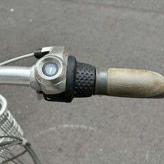 【11/29（土）限定！指定先へ送料無料でお届けします（墨田区、江東区、台東区）】BRIDGESTONE ブリヂストン アシスタ 電動アシスト自転車 26インチの画像