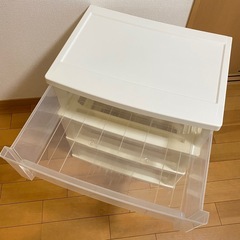 3段 衣装ケースの画像