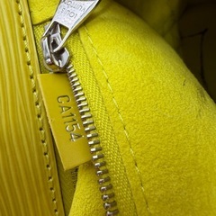 LOUIS VUITTON エピ マルリーBB ショルダーM94617の画像