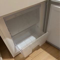 【美品】2024年製　ニトリ冷蔵庫133リットルの画像