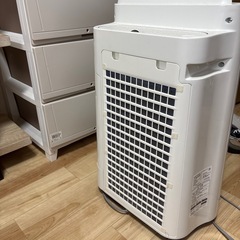 美品　空気清浄機の画像