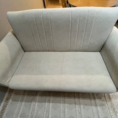 （決まりました）2人掛けソファ【値下げしました】の画像