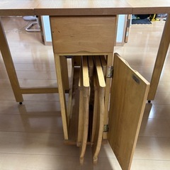 バタフライテーブルの画像