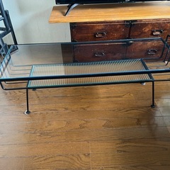 アイアン テーブル
の画像