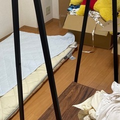 ハンガーラックの画像