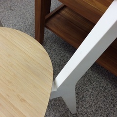 【IKEAのダイニングセット】 ダイニングセット　IKEA　イケア　食卓テーブルセット　イス2脚　丸形テーブル　バーチ材　パイン材　：ナチュラル の画像