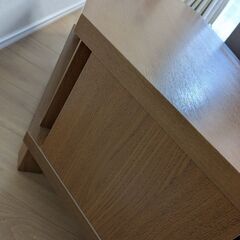 テレビ台の画像