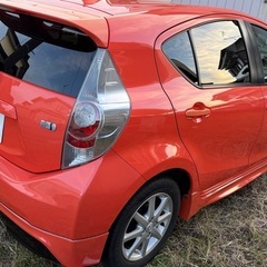 トヨタ アクア Gの画像