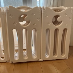 ベビーサークルの画像