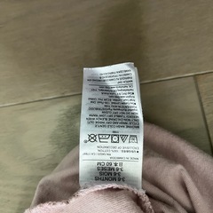 GAPロンパースの画像