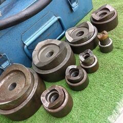 泉精器 R14E-F 油圧ヘッド分離式工具ポンプ部【野田愛宕店】【店頭取引限定】【中古】管理番号：IT7RAWMJLG2Uの画像