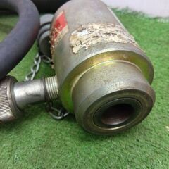 泉精器 R14E-F 油圧ヘッド分離式工具ポンプ部【野田愛宕店】【店頭取引限定】【中古】管理番号：IT7RAWMJLG2Uの画像