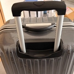 スーツケースの画像