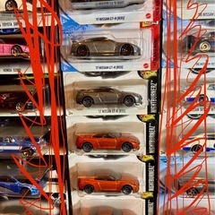 スカイライン　skyline ホットウィール　ミニカー　トミカ　R34 R32 R35 DR30 ハコスカ　ケンメリ
の画像