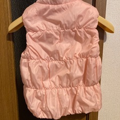 ⑩ホットビスケッツ　中綿ベスト　100cmの画像