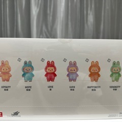 POP MART からラブブボックスの画像