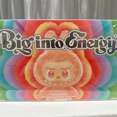 POP MART からラブブボックスの画像