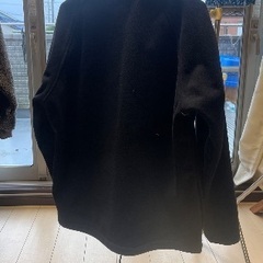 センスオブプレイスのフリースジャケットの画像