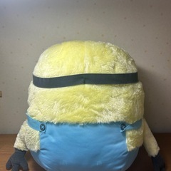 ミニオンの大きなぬいぐるみの画像