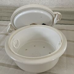 電子レンジ調理器　圧力蒸し器の画像