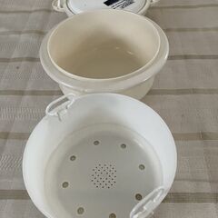 電子レンジ調理器　圧力蒸し器の画像