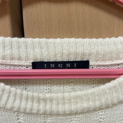 INGNI　白ニット　Mの画像