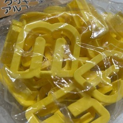 クッキーの型(ナンバー、アルファベット)の画像