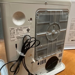 コロナ石油ファンヒーターの画像