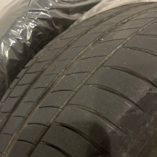 MICHELINサマータイヤ3本
