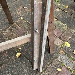 イーゼル　引き取り限定　無料！の画像