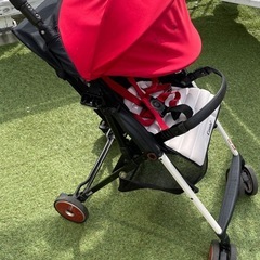 【中古品】11/16まで掲載その後フリマ出します combi コンビ f2 軽量 バギー ベビーカーの画像