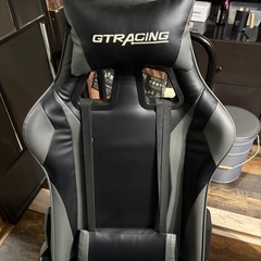 ゲーミングチェアの画像