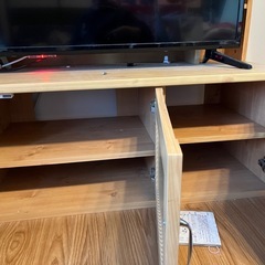 テレビ台の画像