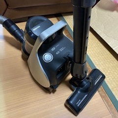 【無料】東芝掃除機　VC-523 ジャンク 2013年製の画像