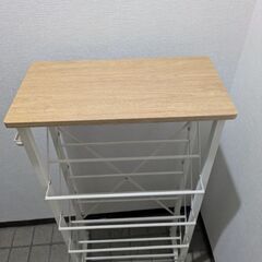 靴収納ラックの画像