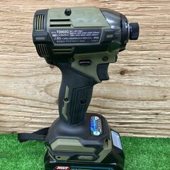 【SIW】makita マキタ TD002GRDXO オリーブ 40Vmax充電式インパクトドライバ バッテリー2個、充電器付き【未使用品】の画像