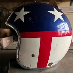 ヘルメットの画像