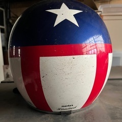 ヘルメットの画像