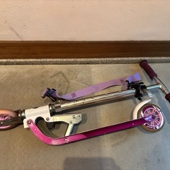 Avigo子供用キックスケーターの画像