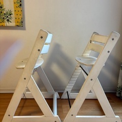 子供用ハイチェア2台の画像