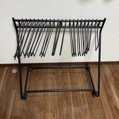 スラックス　ハンガーラックの画像
