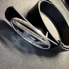 【新品】DIESEL ベルト　Dロゴの画像