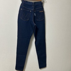 レディース　パンツ　ズボンの画像