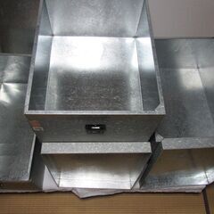 ブリキ衣装缶　トタン収納ケース　箱函　まとめて６個　保存　防虫　和室　座敷　日本間　の画像